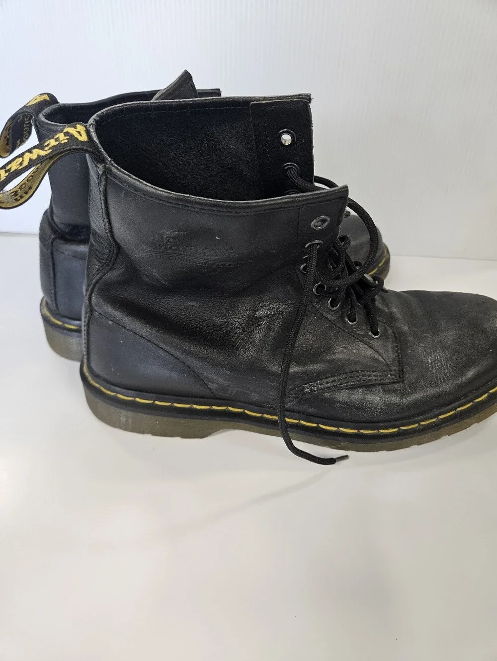 Dr. Martens boots Doc Martens 1460 Black Mens US size 12